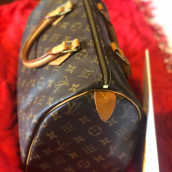 LV Speedy 30 - Picture 3 of 12